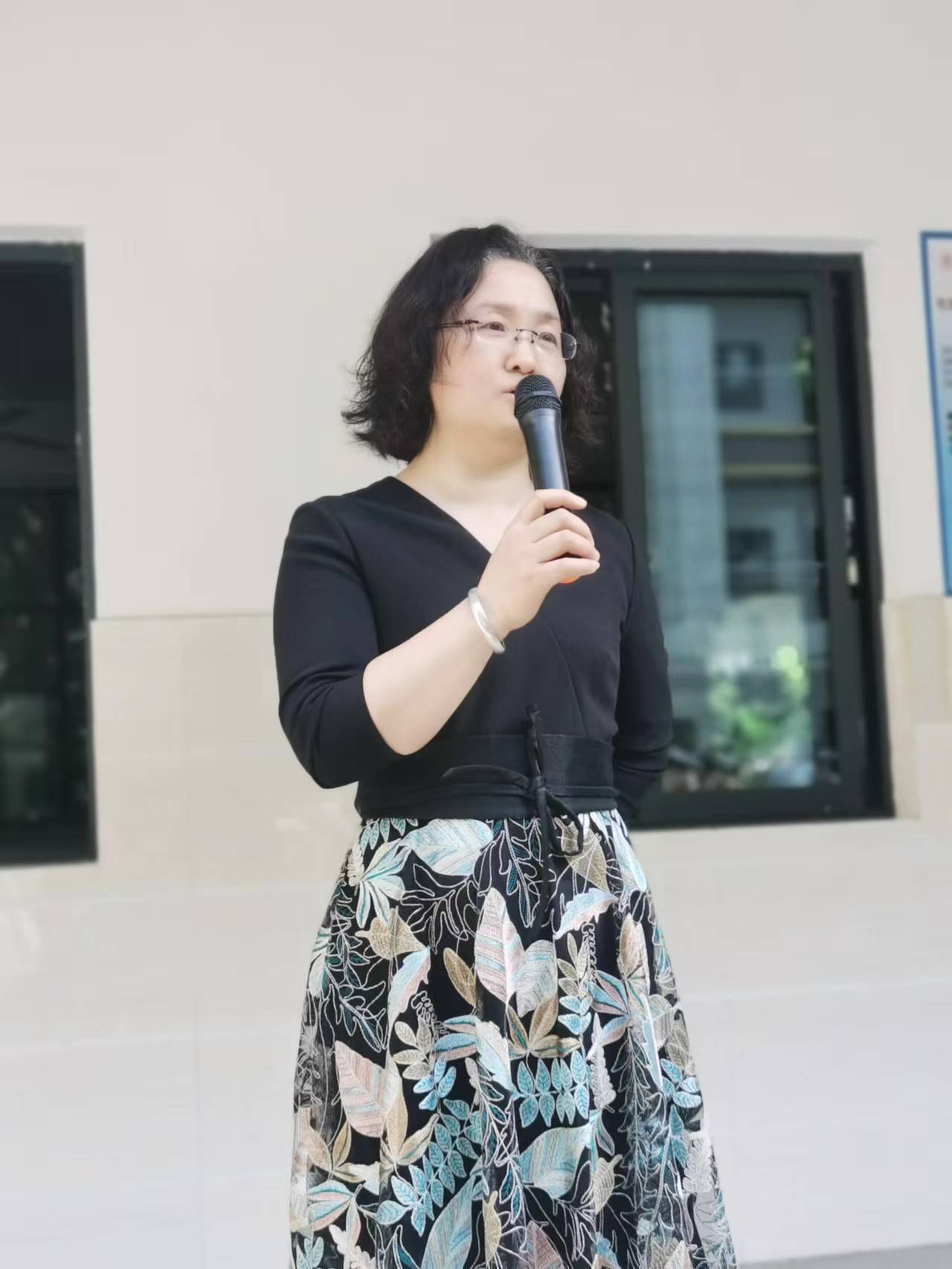 晨勉16_html_m55a5f114.jpg