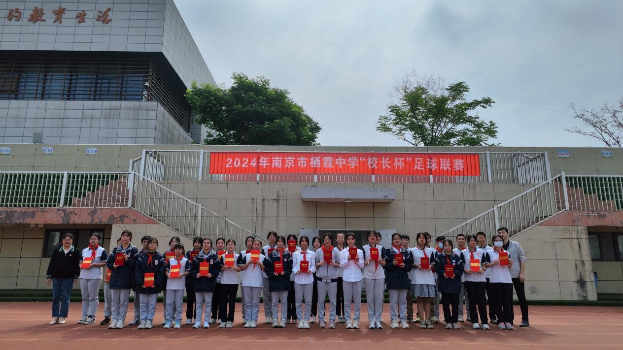 艺术节新闻稿_html_2441d89b.jpg