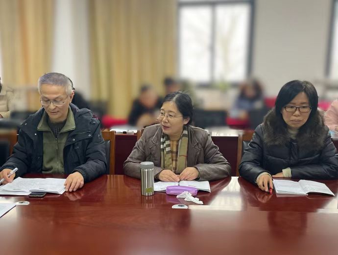 【融进实园】教研促成长 携手共奋进——热烈欢迎栖霞区教师发展中心领导莅临我校指导_html_m6cc103ef.jpg