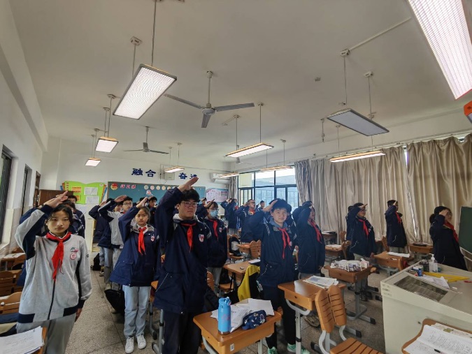 9升旗仪式报道20230410_html_4bfdc51d.jpg