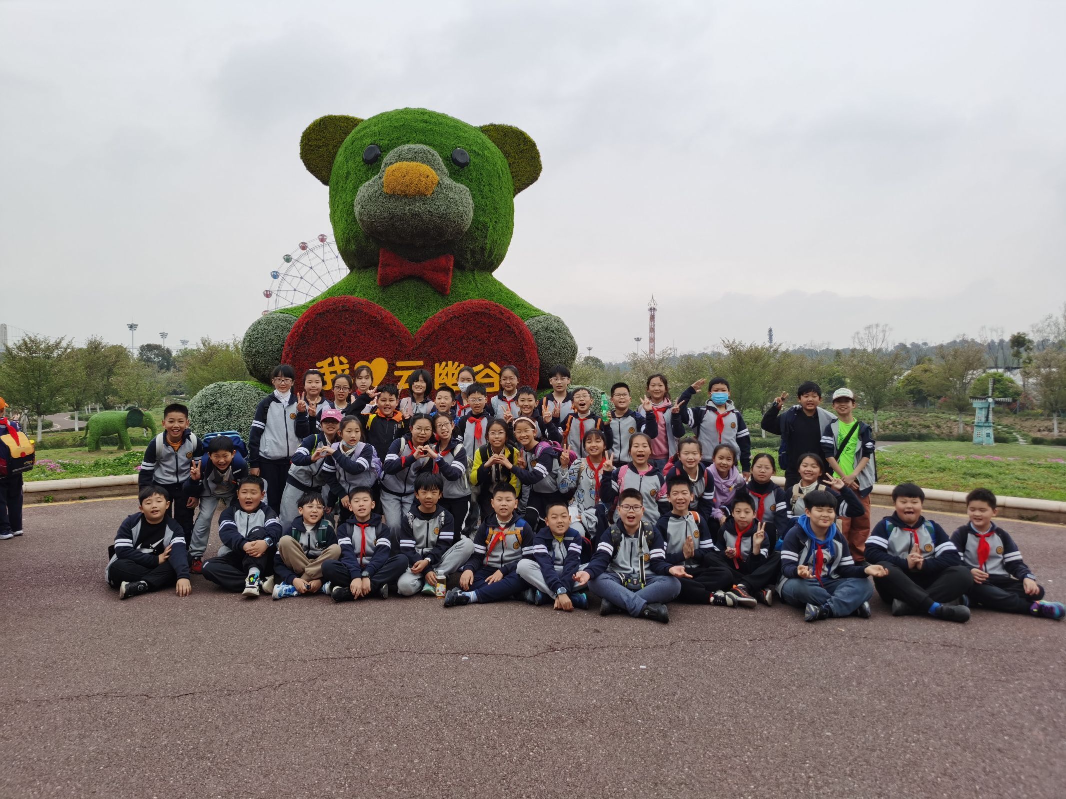 春游新闻稿_html_198d5e23.jpg