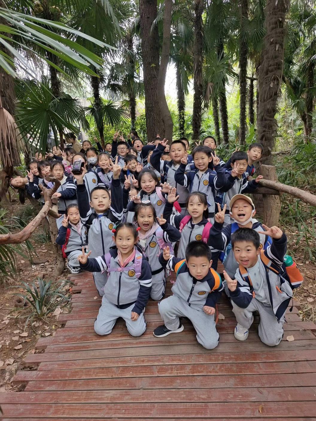 春游新闻稿_html_ed40a08.jpg