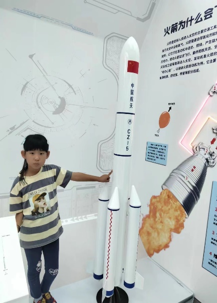 月满迎中秋 童心庆国庆--二（2）班新闻稿_html_m6da27317.jpg