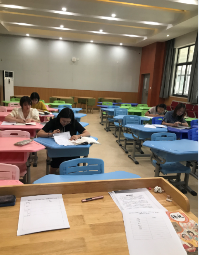 集团语文“红枫杯”赛课新闻稿_html_m60ae2168.png