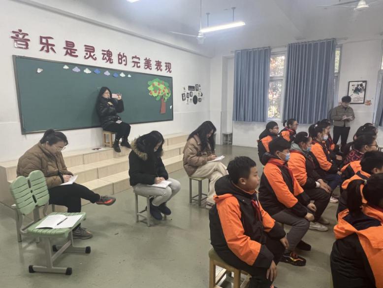 综合学科报道_html_m4c78815.jpg