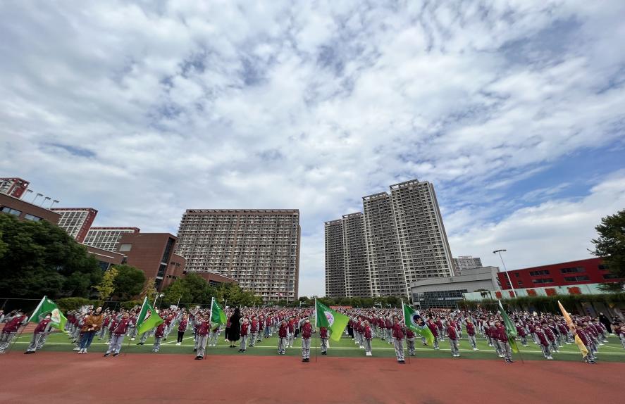 【丁香汉声&middot;学生成长营】践行光盘行动 倡导舌尖文明_html_1a71cee6.jpg