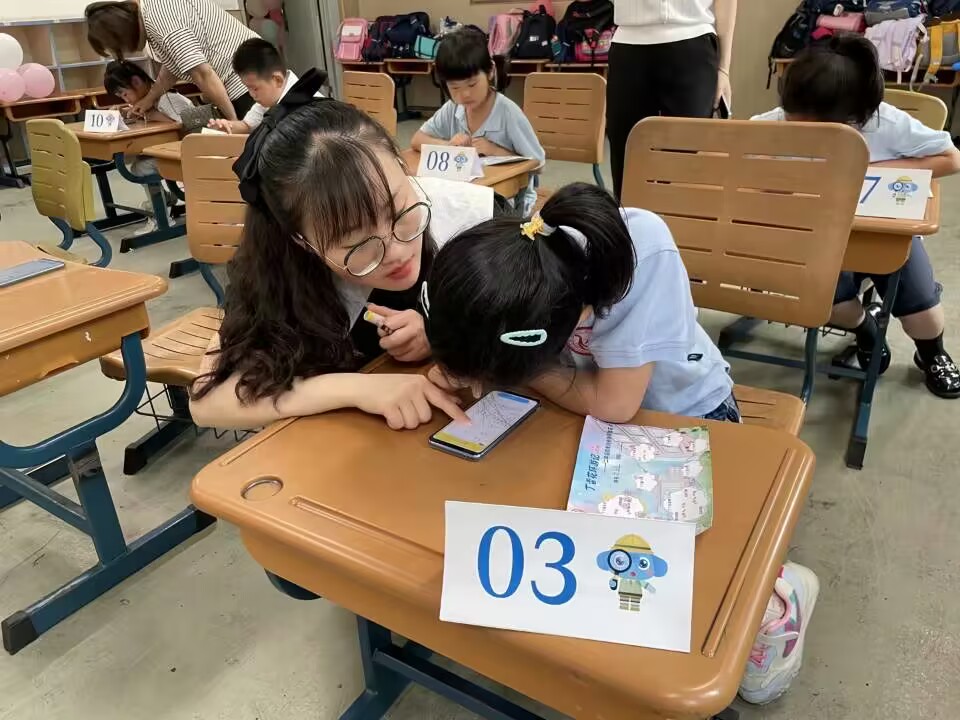 【丁香汉声】趣味无“笔” 乐学成长_html_m4d16c4ff.jpg