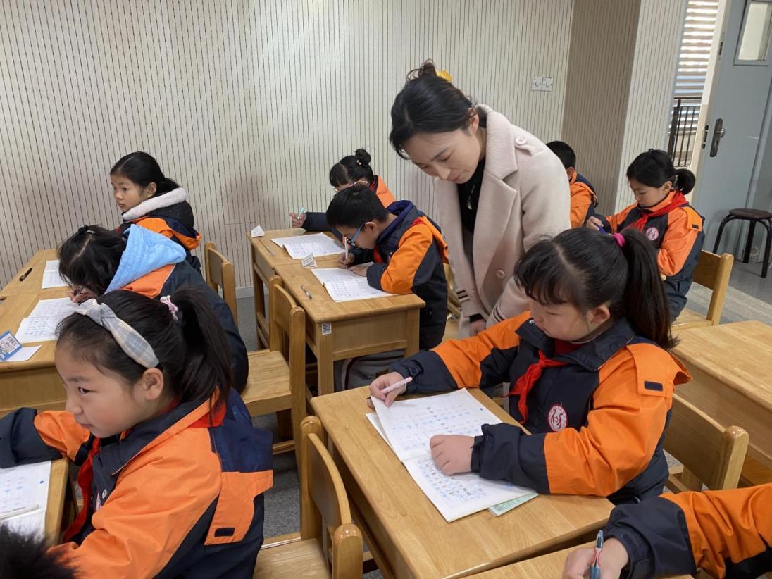 冬日暖阳 向光而行_html_63729945.jpg