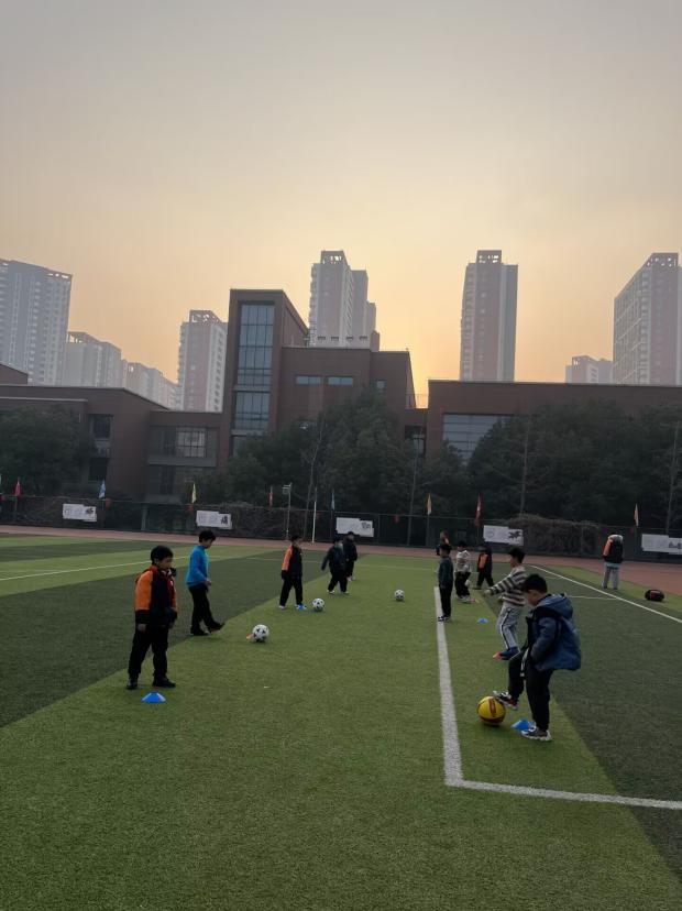 社团报道_html_m44848a4f.jpg