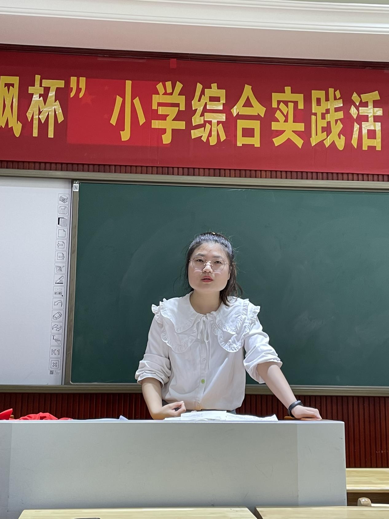 五年级数学组内教研2022.05.17_html_m5d36b744.jpg