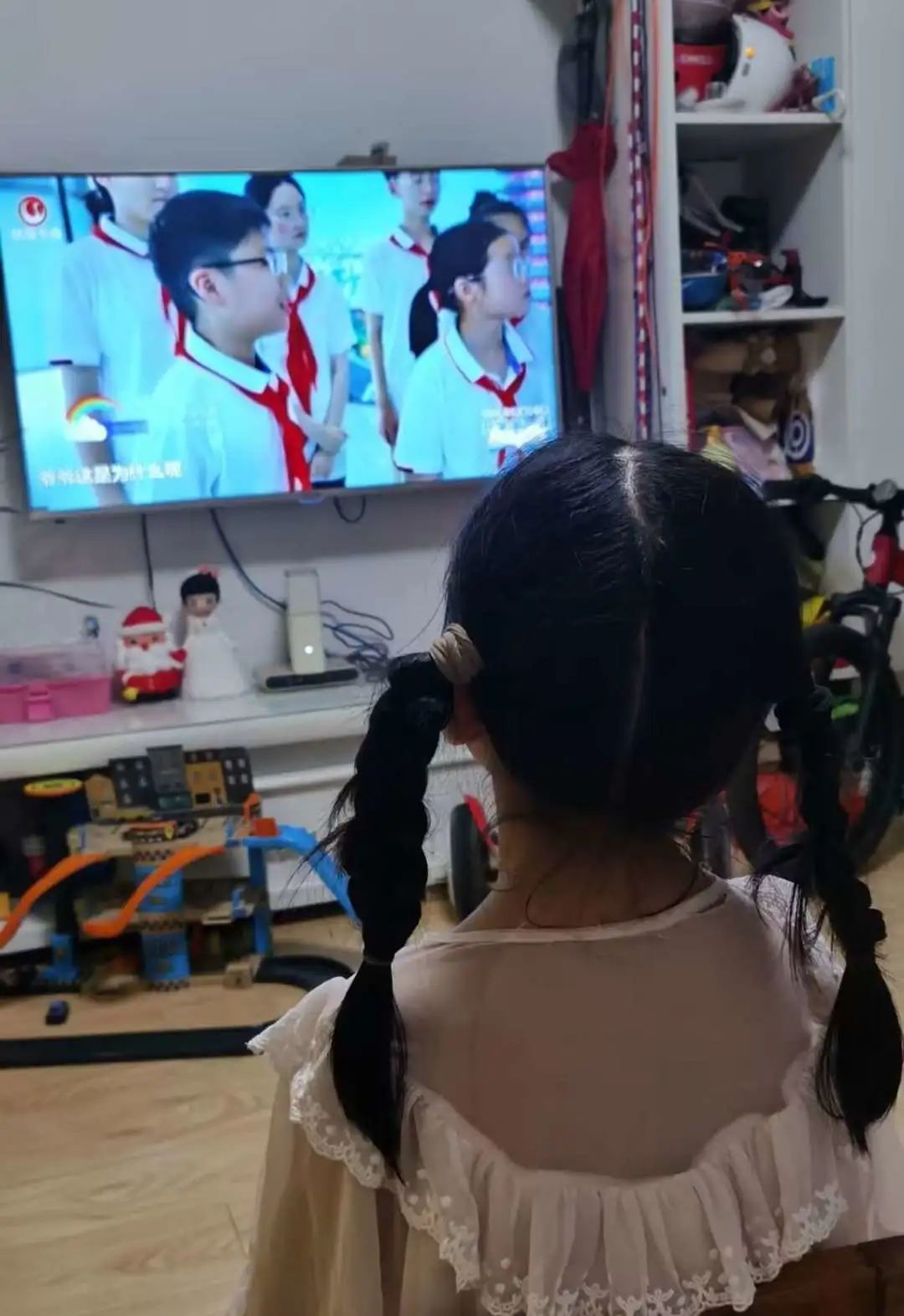 开学第一课_html_m68cbc388.jpg