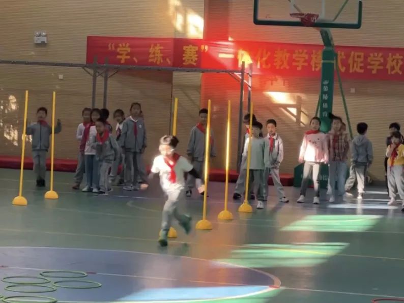 体育_html_42f74e4e.jpg