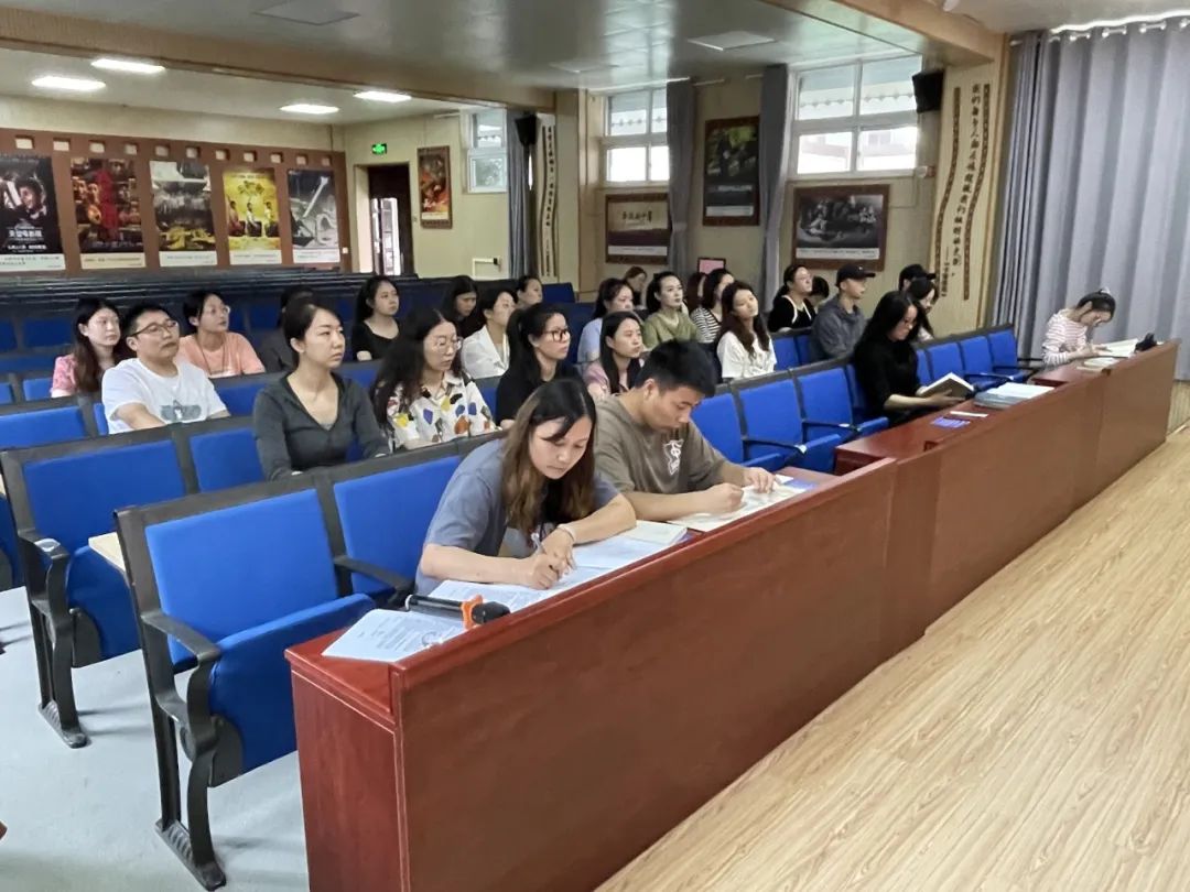 《书院紫金》师徒结对传匠心  青蓝携手谱华章 ——记紫金小学“青蓝工程”师徒结对仪式