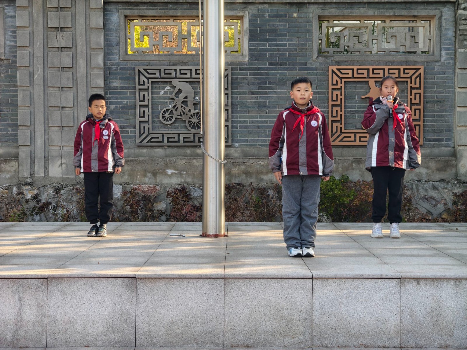 32117899646918fa0eb682b961d73cbb.jpg 32117899646918fa0eb682b961d73cbb.jpg