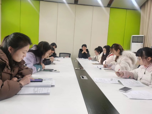 12.7基于新课标,着力作业设计——记迈皋桥中心小学数学组12月校本研修(1)_html_m1a9663a3.png