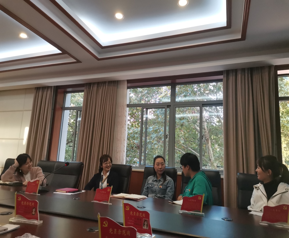 弘扬科学家精神 成就教育人生_html_5b5393d5.jpg