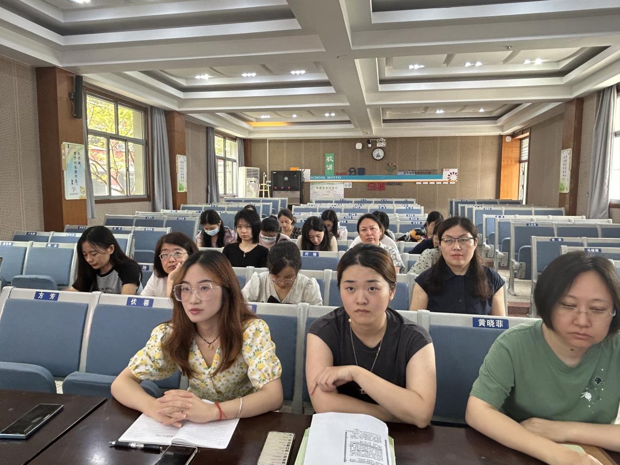 语文期末质量分析报道_html_68be8cd3.jpg