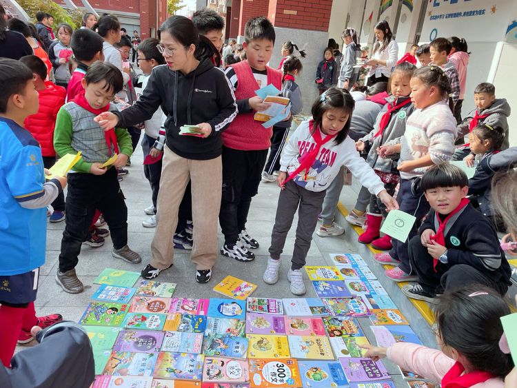 读书漂流报道_html_m4aeec4eb.jpg
