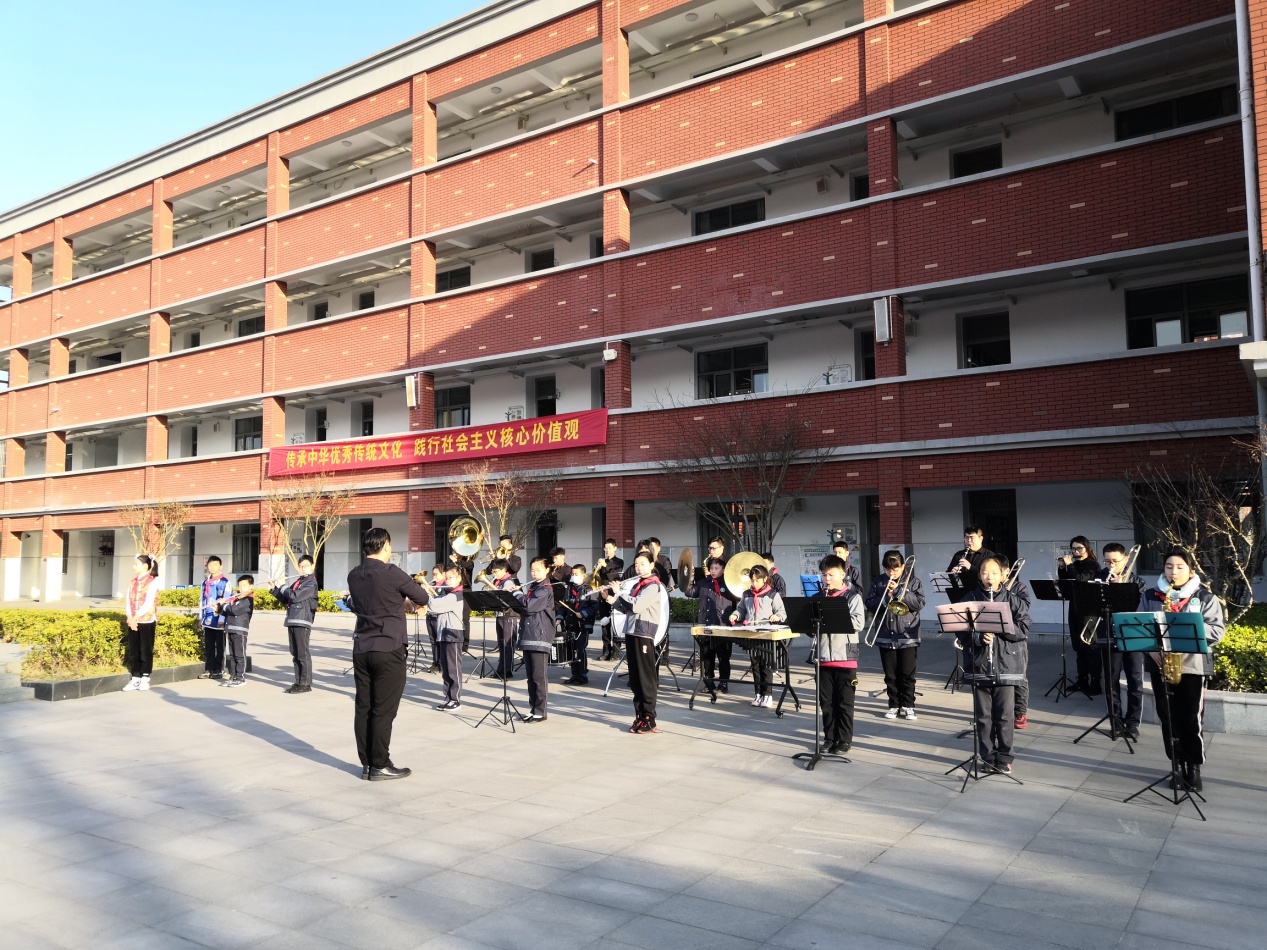 2021年春季开学典礼 (2)(3)_html_m51873826.jpg