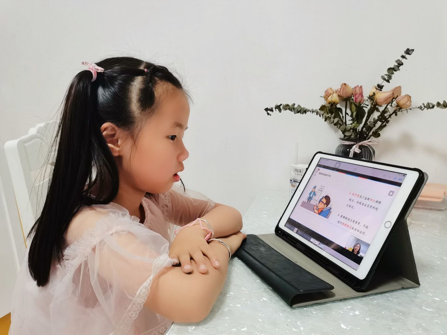 【星光摄小】摄小天佐路校区“爱眼日”宣传系列报道