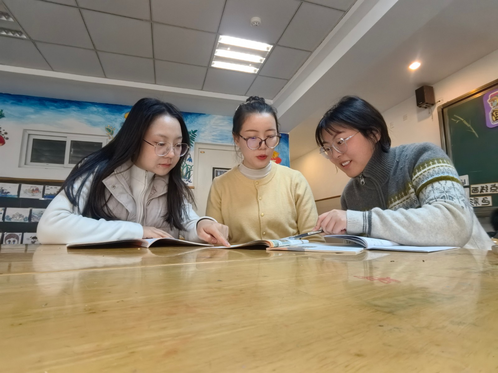 3第一次研讨.jpg 3第一次研讨.jpg