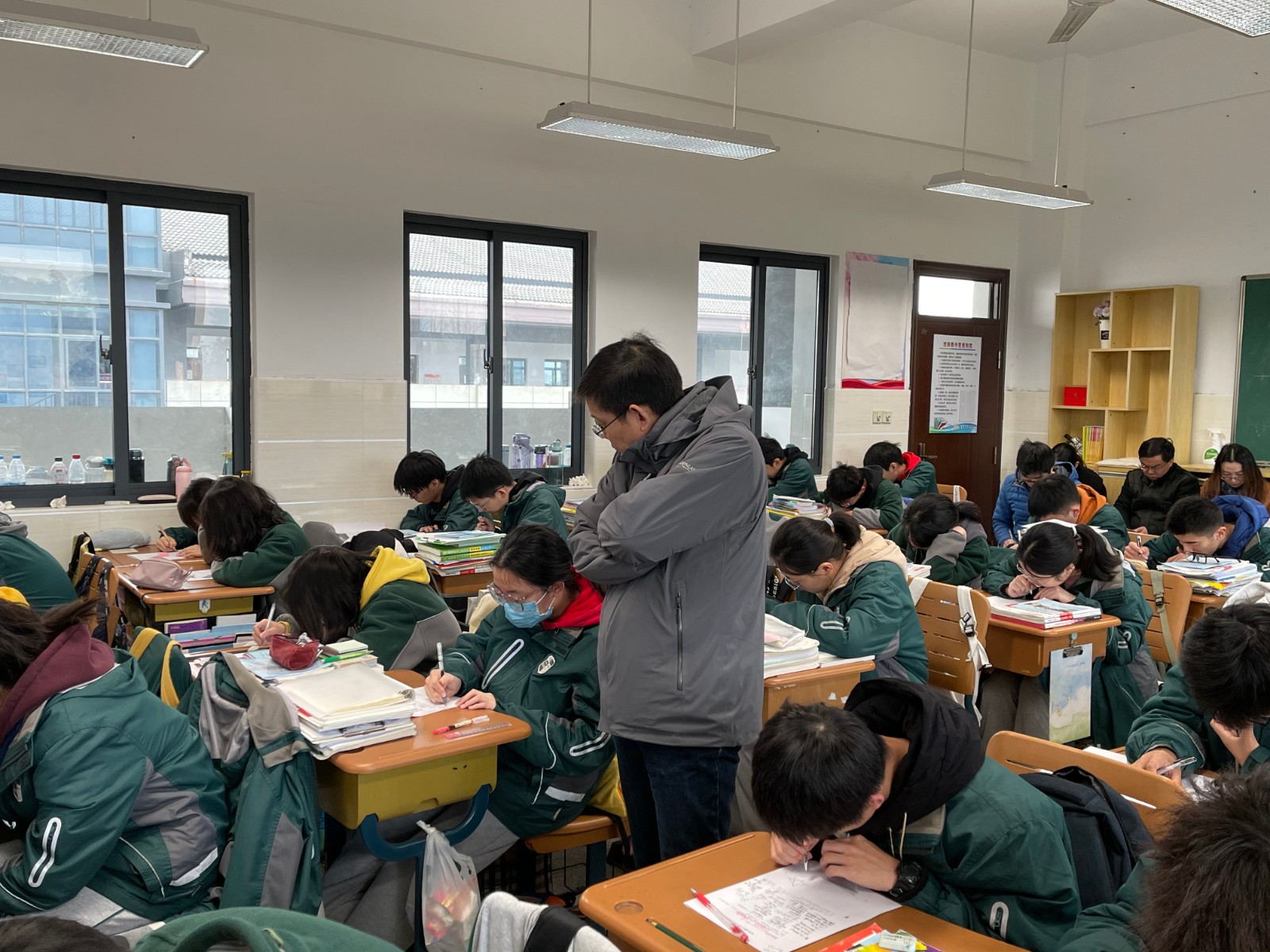 微信图片_20211210151835.jpg