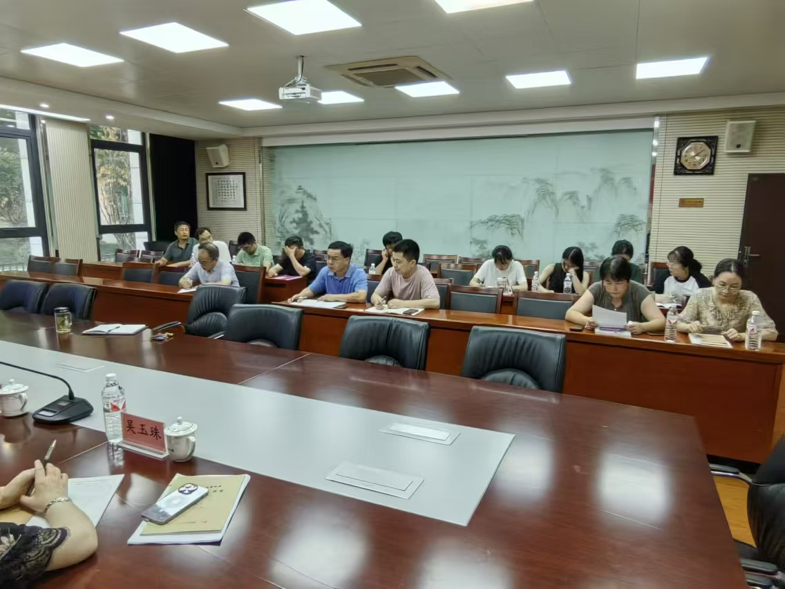 专家引领拓思路 蓄能提升战高考 ——马一新名师工作室系列活动