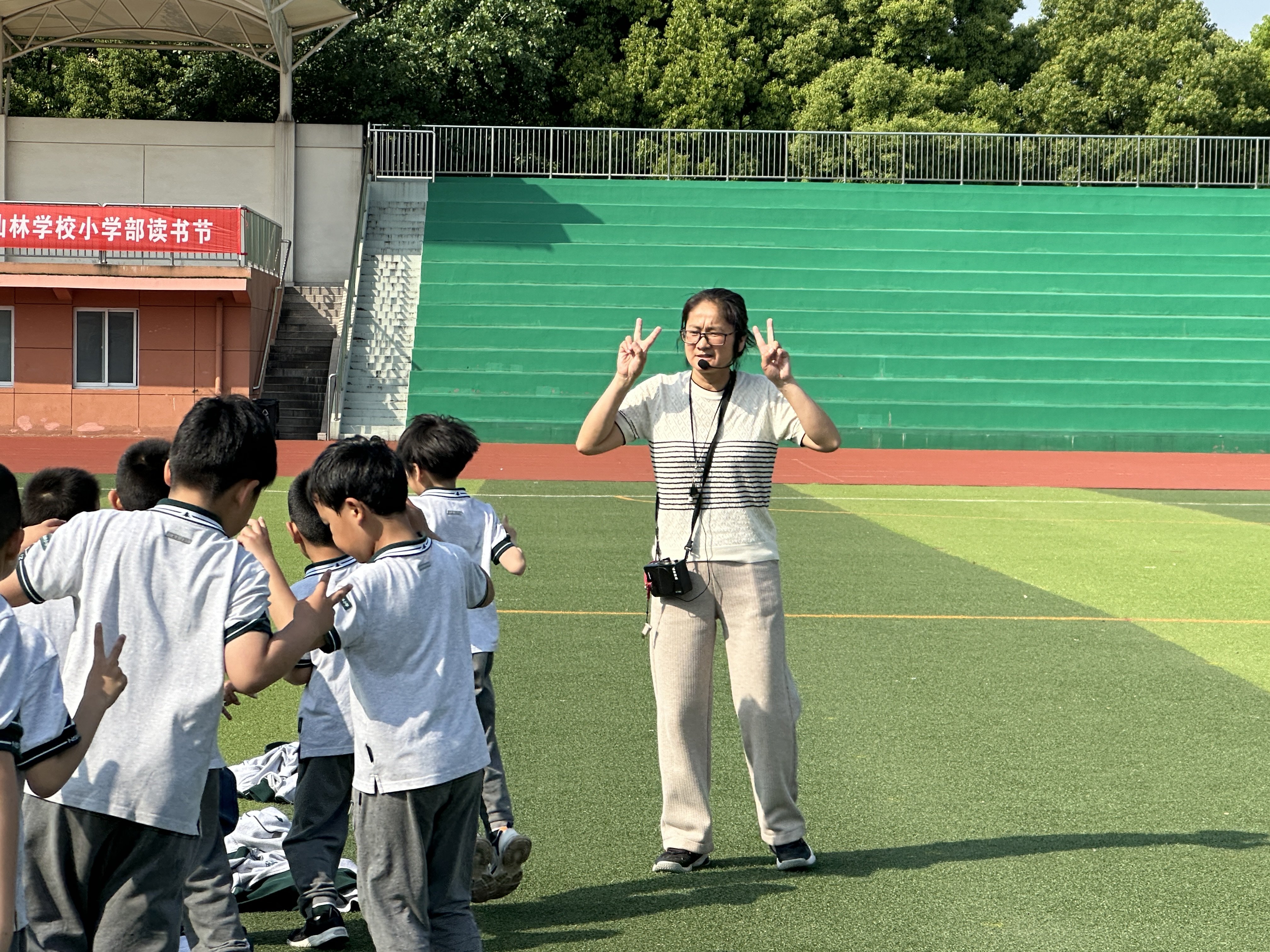 新闻报道5)_html_m3fdd0be.jpg