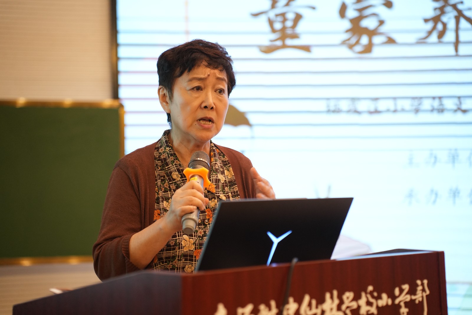 图片13.JPG