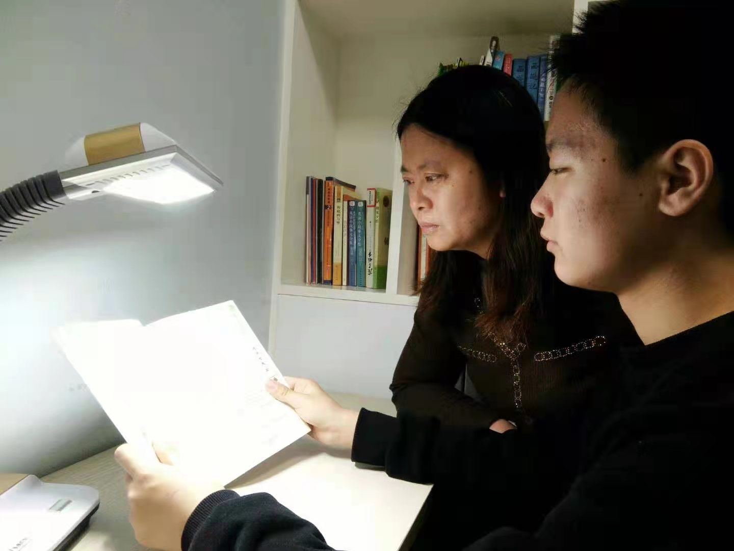 71邵军义爸妈邵炳利，李仕兰.jpg