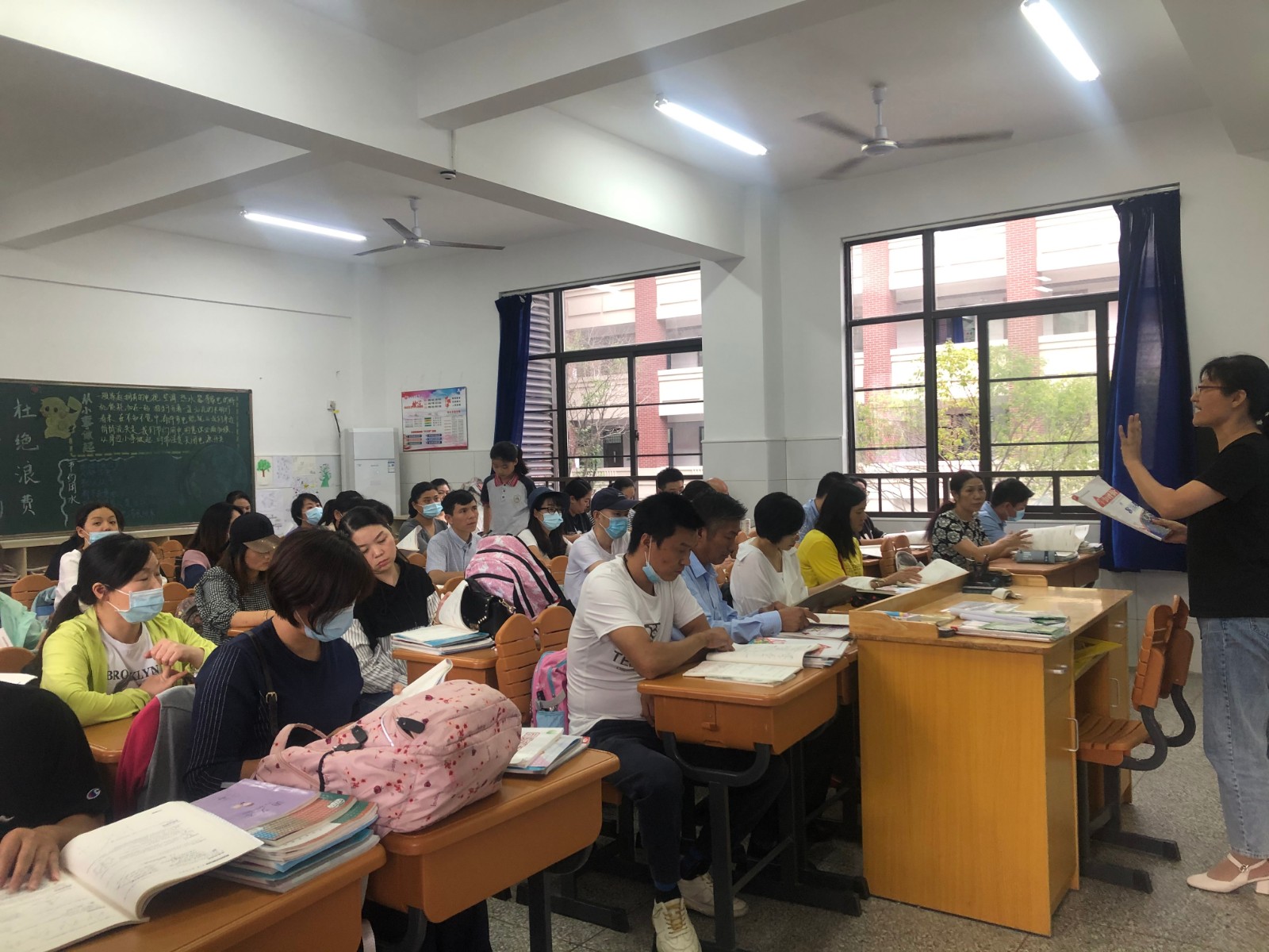 任课教师进班6.jpg