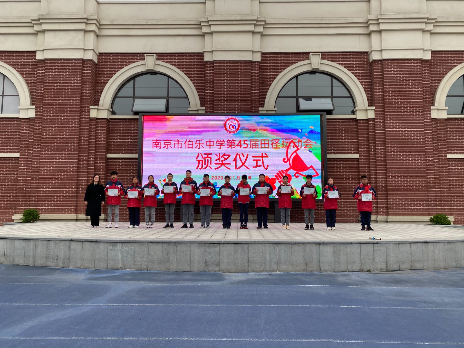 敏1.jpg