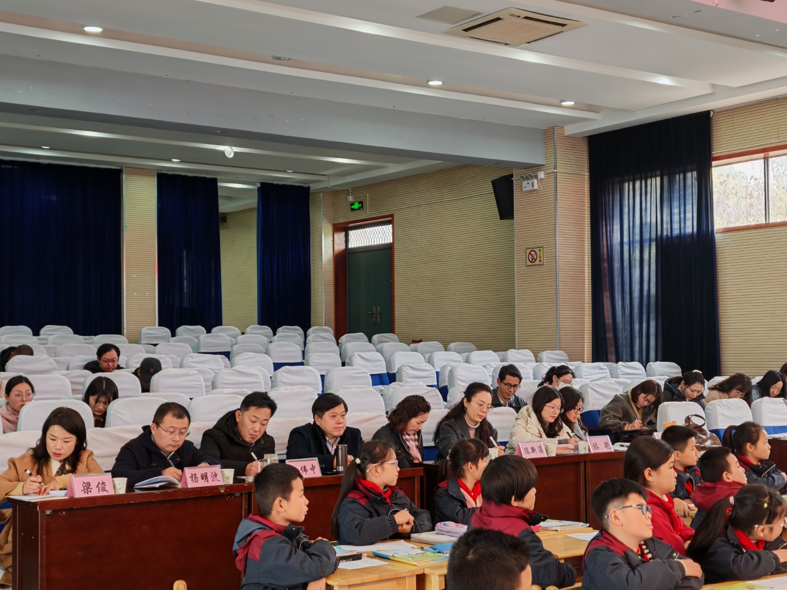 图1.jpg