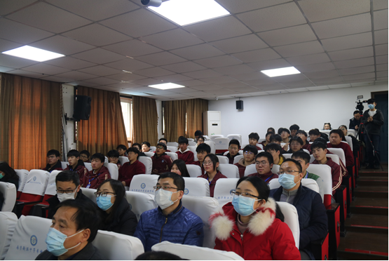 20210312区教育工委举行“劳模工匠进校园”启动仪式_html_678a649f.png