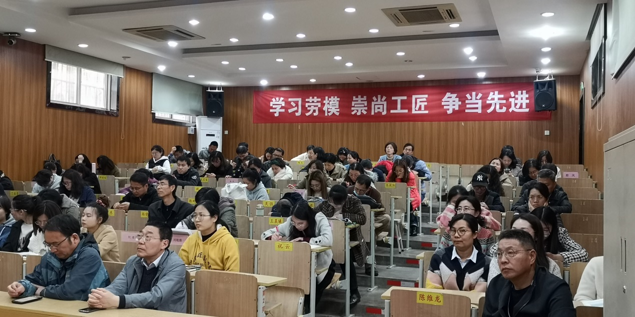 我校召开党史学习教育动员大会123_html_m690b37c7.jpg
