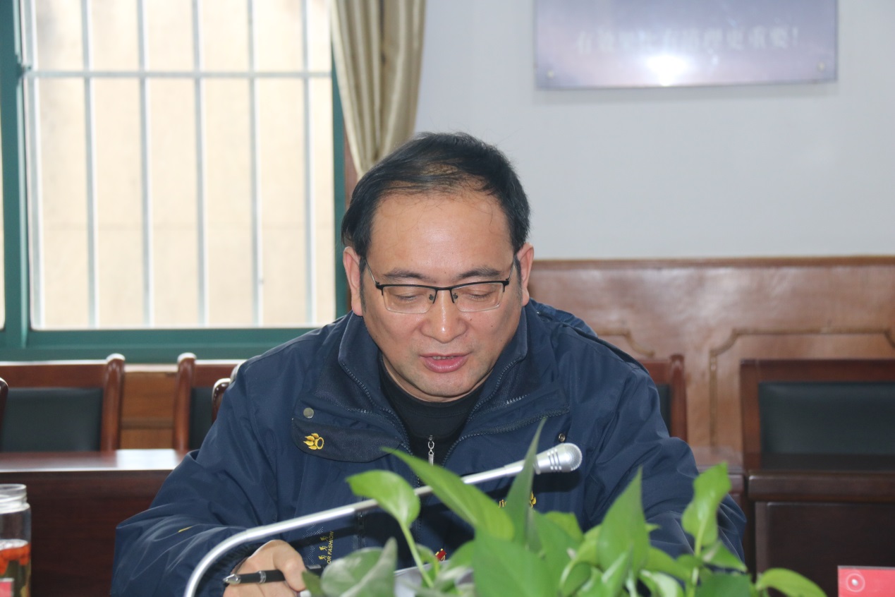 检身正己 行稳致远123_html_443a4a67.jpg