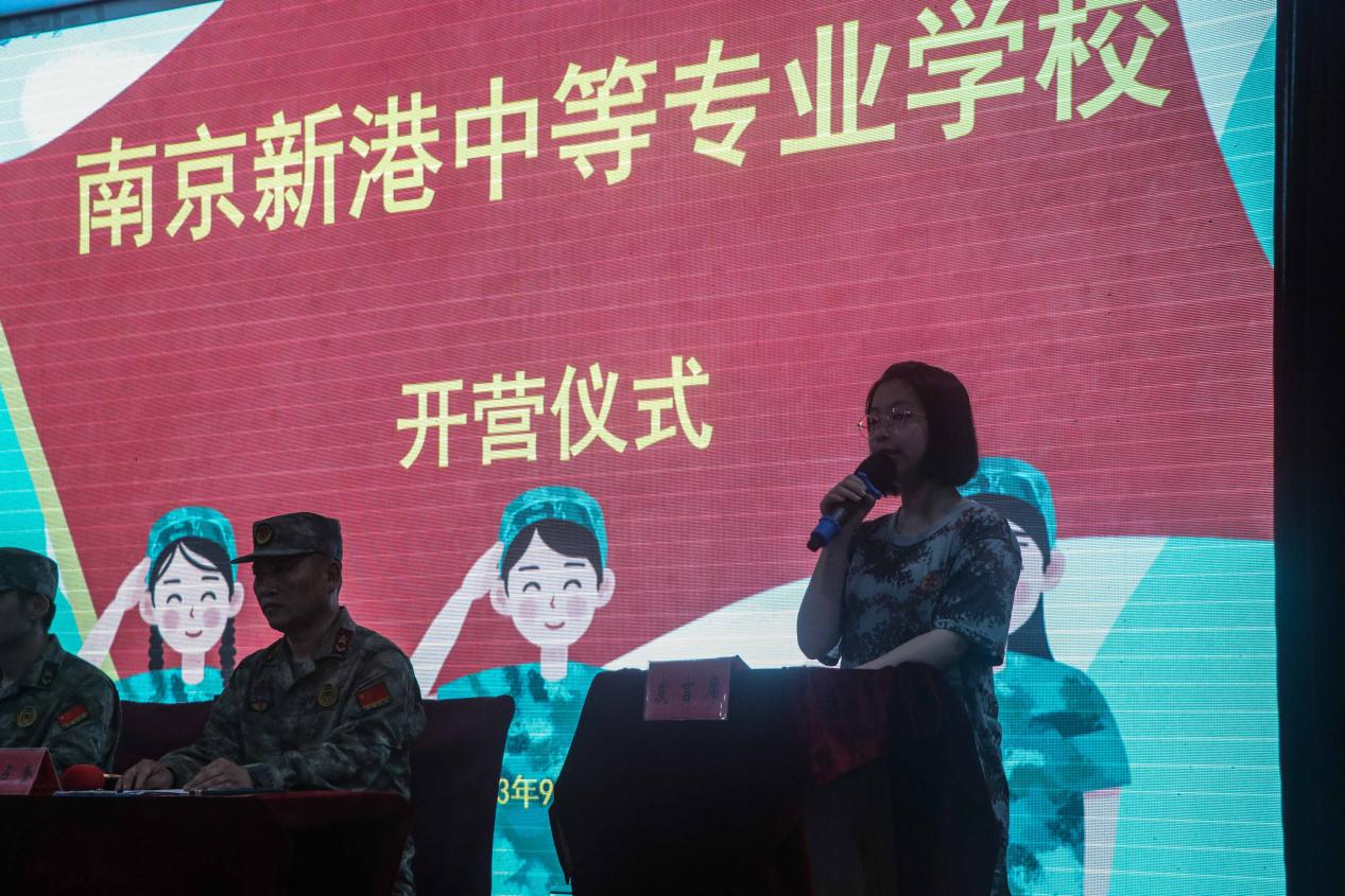 军训开营通讯稿_html_28d3706e.jpg