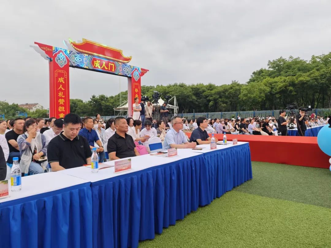 十八而志 我们启航  微信_html_24a3c643.jpg
