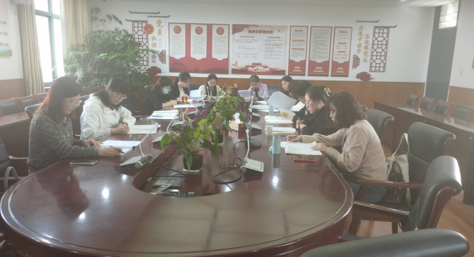 南京新港中专校英语教研组开设区级公开课_html_m67f5d56.png