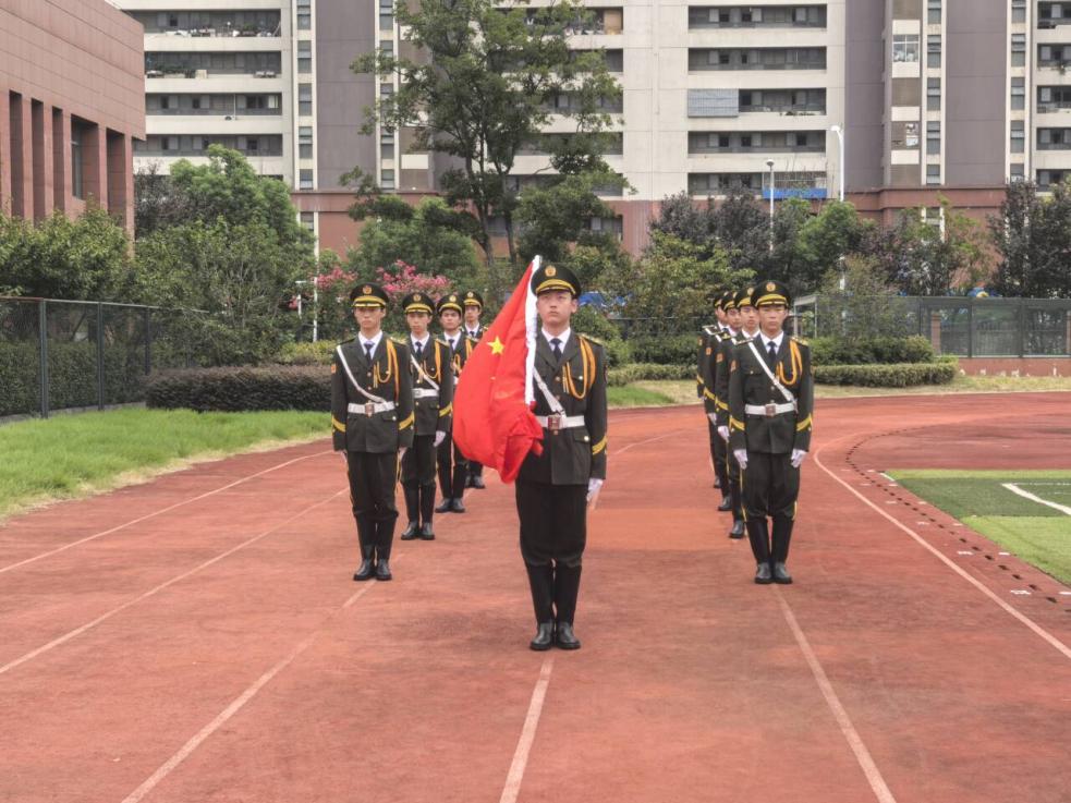 赋能成长  蓄势前行  行稳致远——南京新港中专校举行开学典礼暨表彰大会_html_m17f61c16.jpg