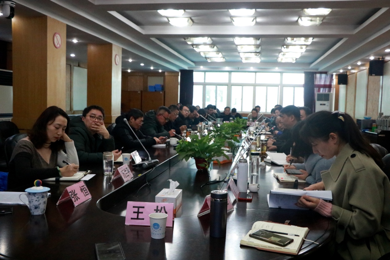 步履不停，辉煌待续_html_6a563fd5.jpg