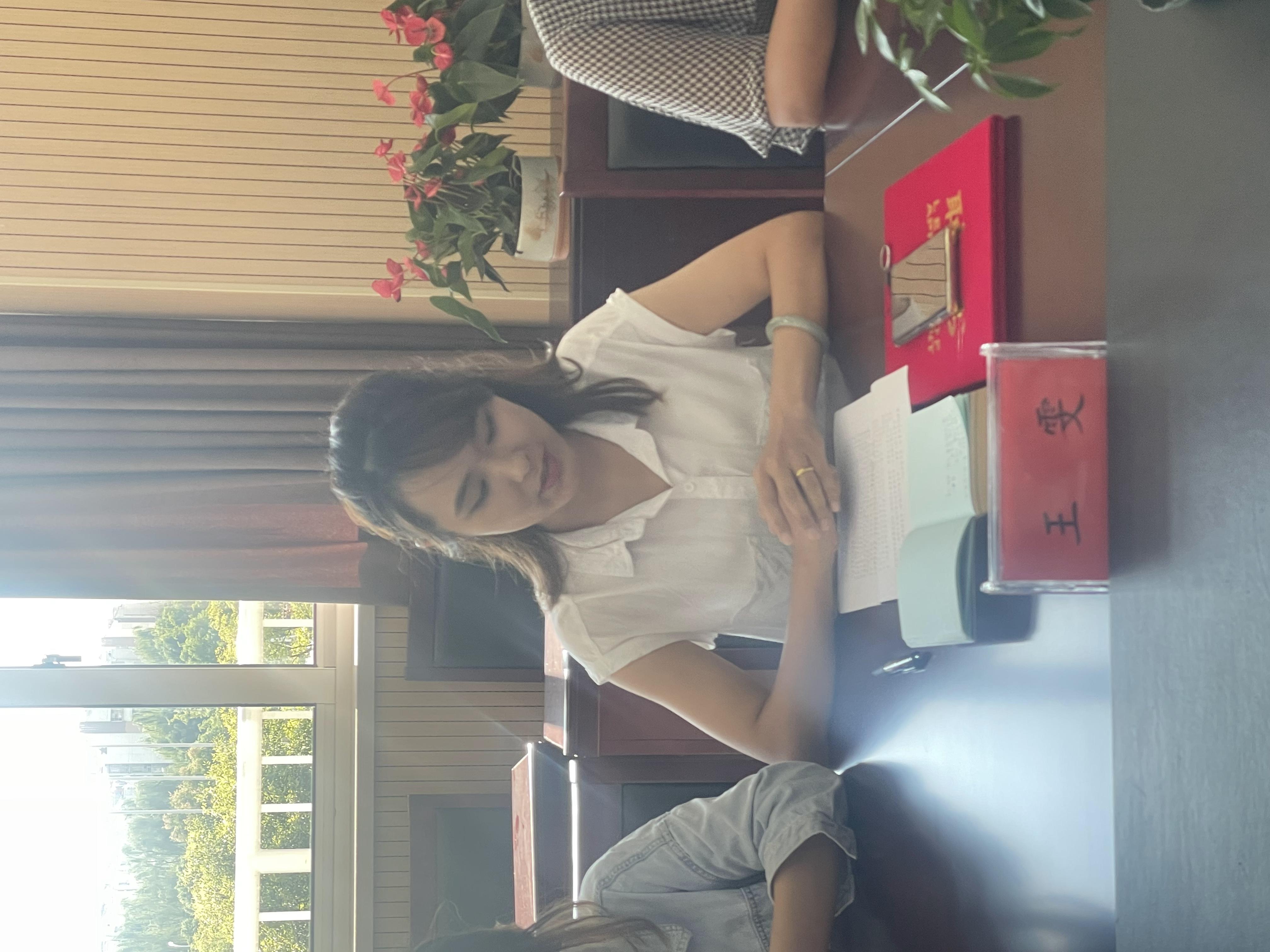 2025.6.25家校携手共总结 凝心聚力促发展——龙潭中心小学举行家委会总结会_html_41e4c172.jpg