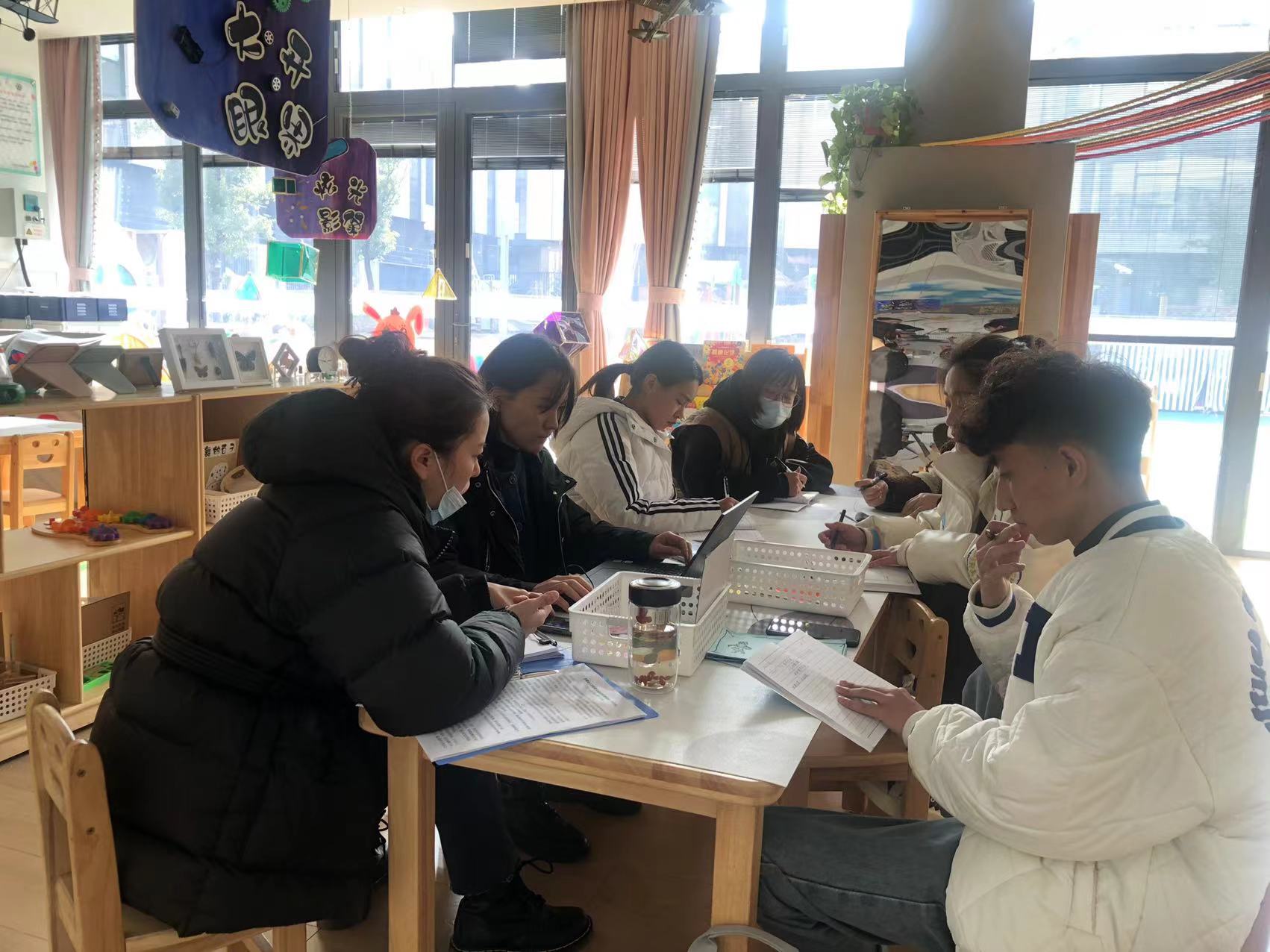 【枫香栖幼】科学观察 有效记录  ——记翡翠天域园科学教研组活动（3）