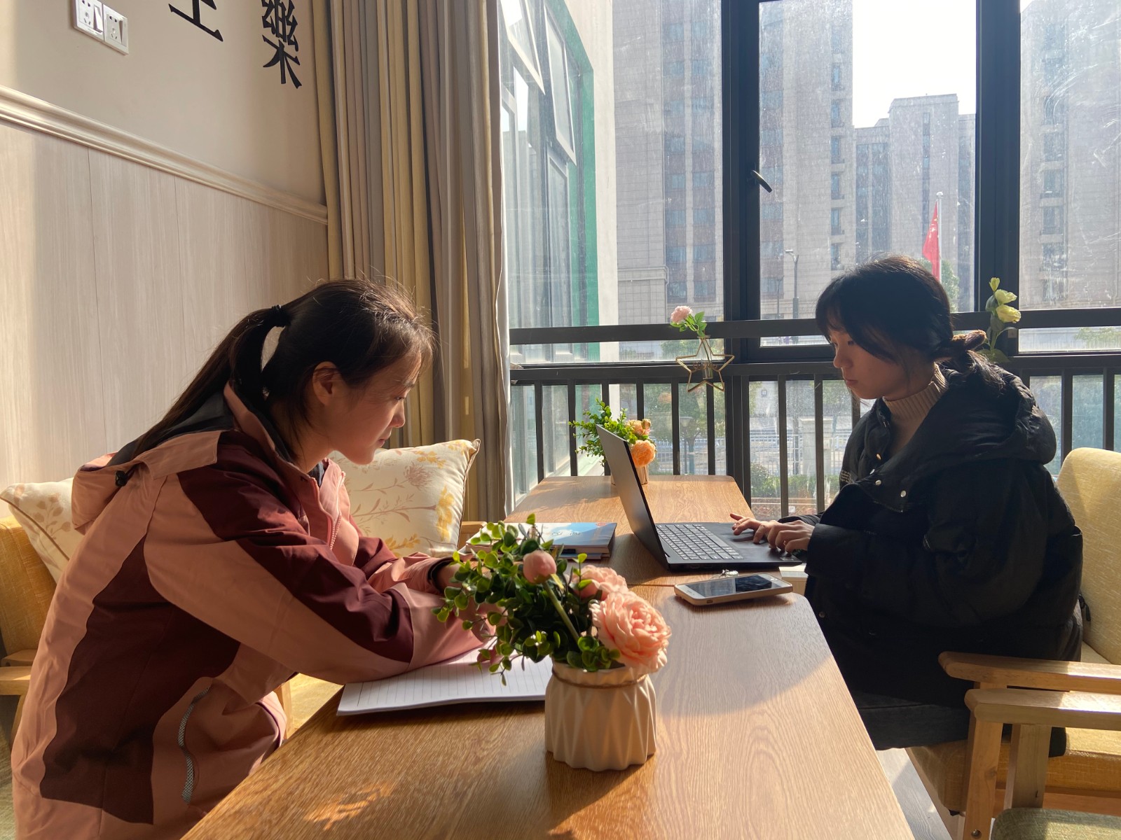 【枫香栖幼】教研促发展 携手共提升  ——记栖幼石埠湾园艺术教研组活动