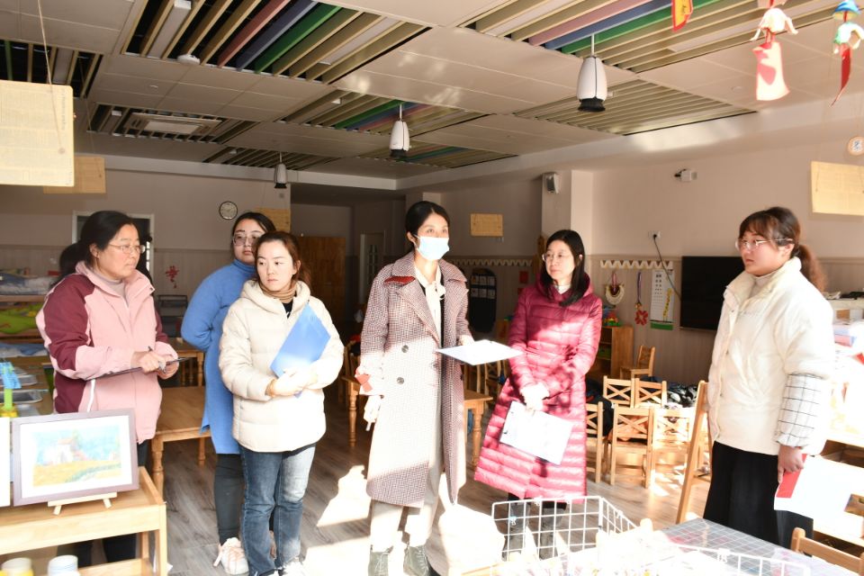【枫香栖幼】区域展新姿  评比促成长  ——栖霞幼儿园石埠湾园美工区评比活动