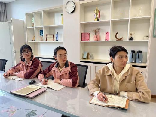 240329家园校协同 有效衔接——栖幼翡翠天域园家园校共育 助力幼小科学衔接(1)(1)_html_m53c38e64.jpg