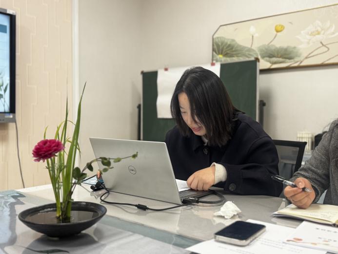 【枫香栖幼】制度润心责任清 精准发力显成效  ——栖霞幼儿园后勤部门三月例会