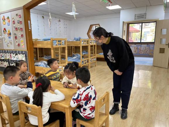 【枫香栖幼】强师德赋师能 深入检查促提升  ——栖霞幼儿园五福园4月教育教学巡查