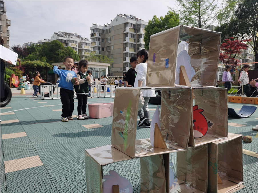 【枫香栖幼】巧手为晨锻 快乐伴成长  ——栖幼五福园健康领域教研组活动（五）