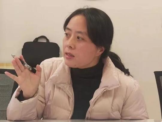 221130聚焦班本课程 促进共同发展——栖幼翡翠天域园小班年级组班本课程汇报_html_m4a92112a.jpg